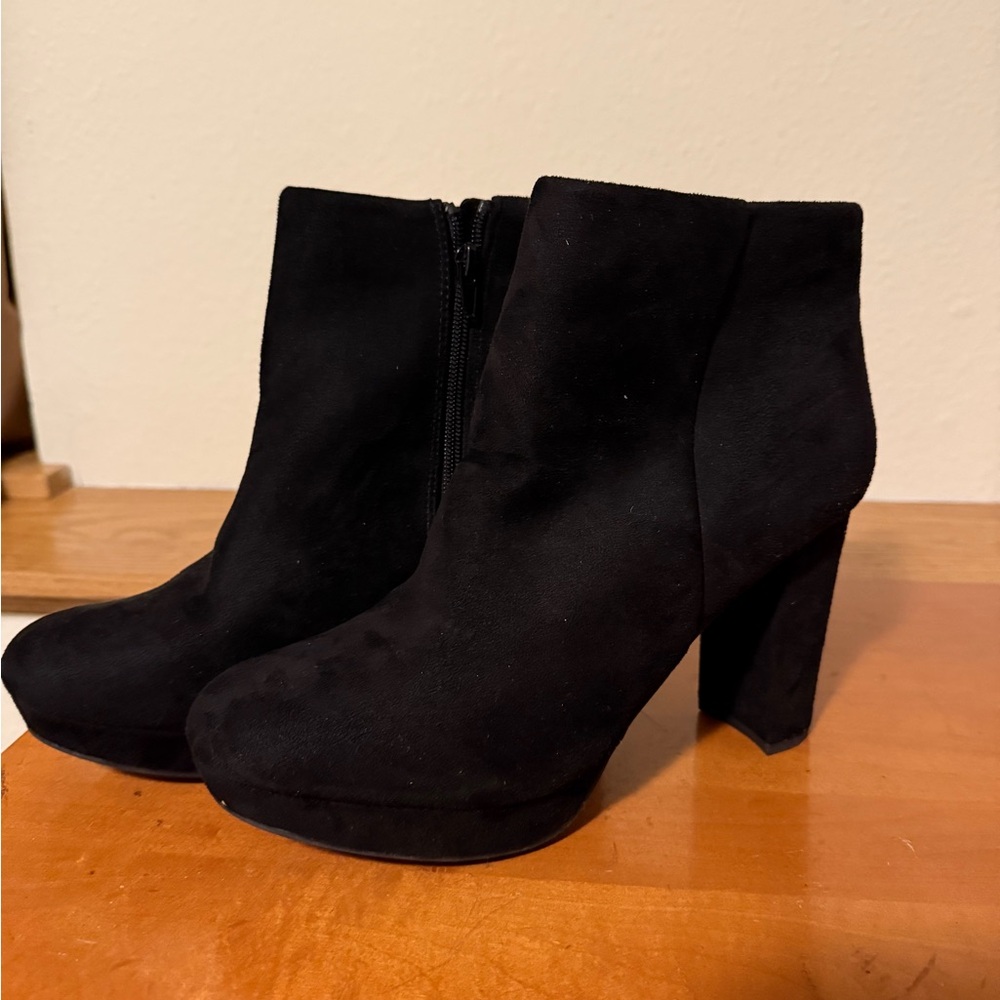 Dream Pairs Platform Elegant Black Ankle Boots Suede